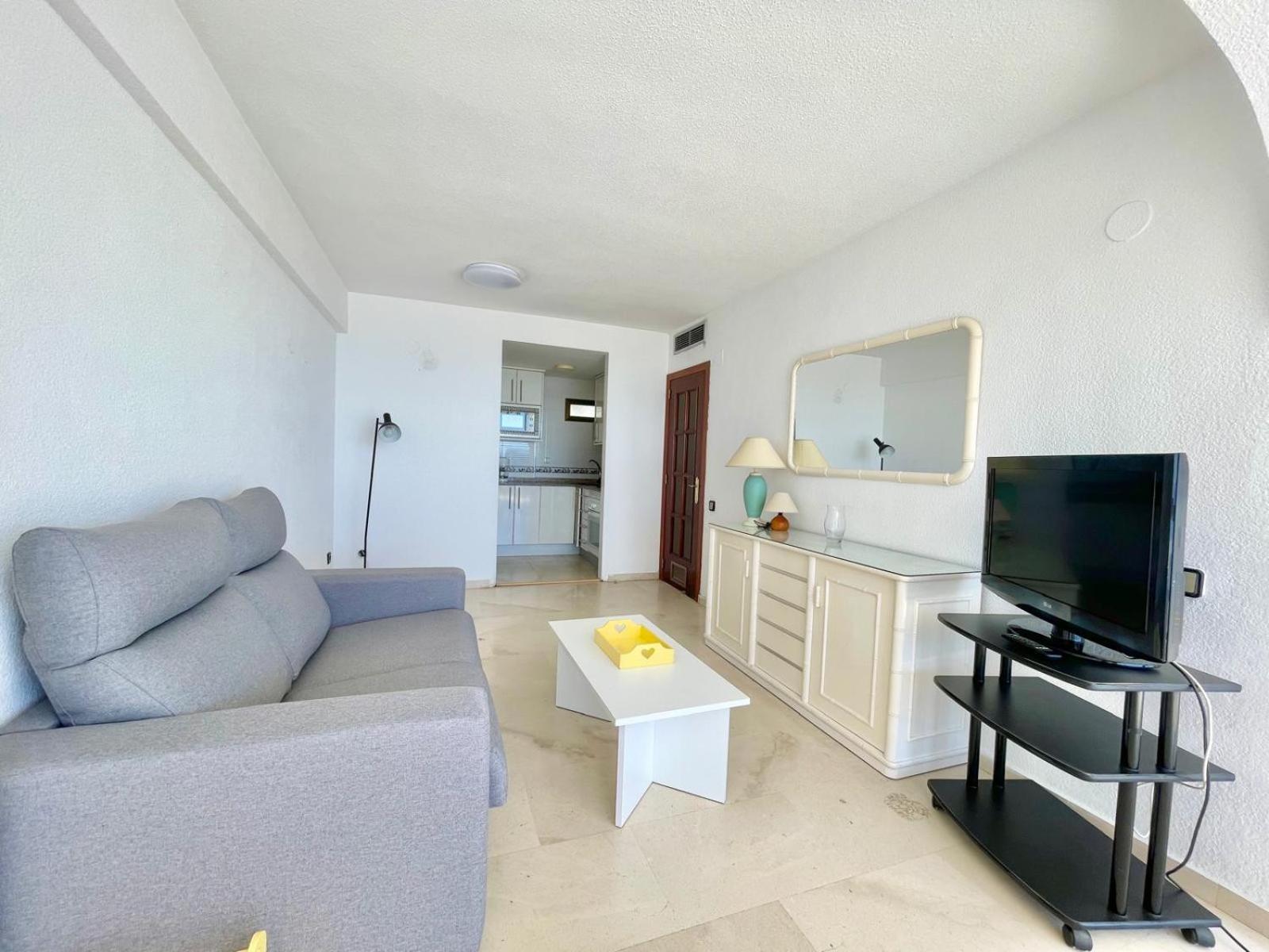 Gemelos 1 Seafront Levante Apartment