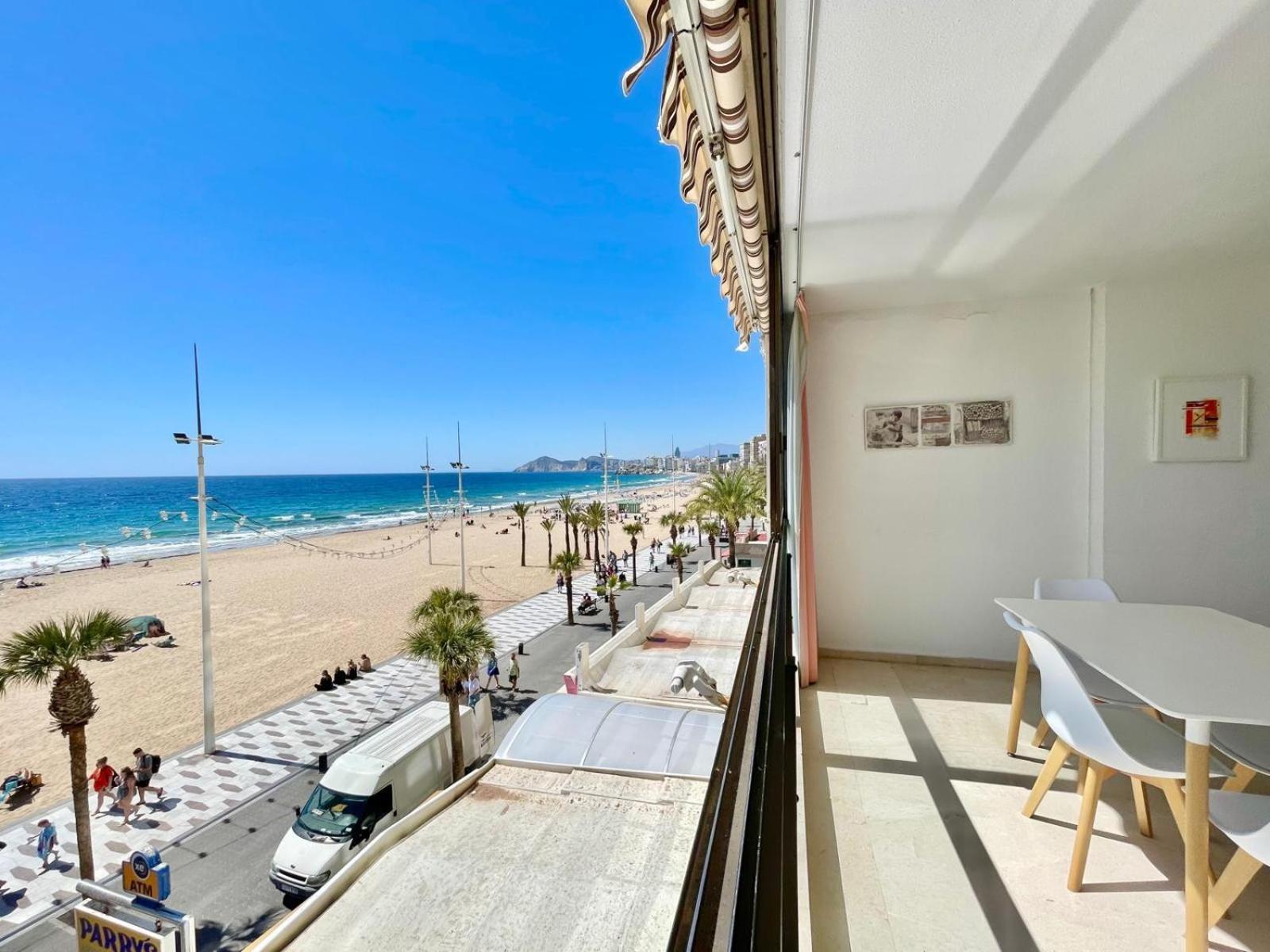 Gemelos 1 Seafront Levante Benidorm